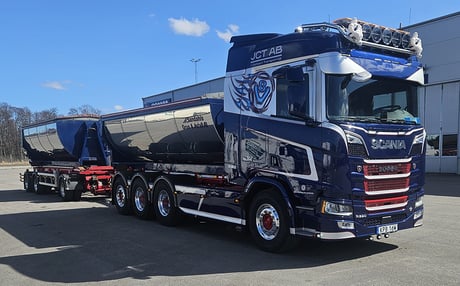 J Carlsson Transport AB
